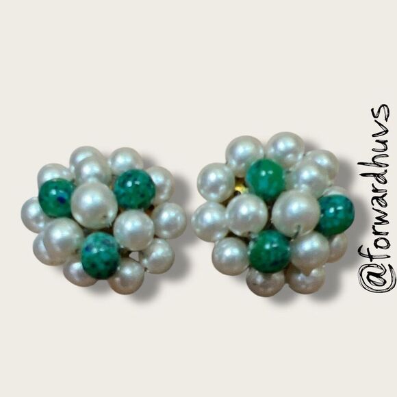 Vintage Clip-On Earrings – Marked Japan - Picture 3 of 9